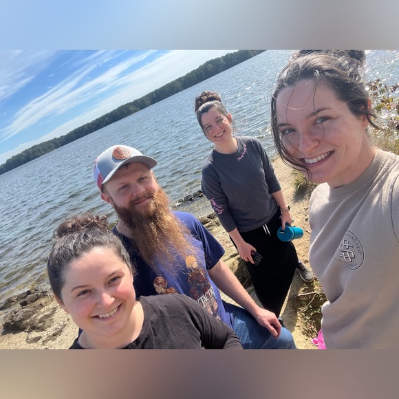 🙋🏻‍♀️Hi, I’m Katie!💕 - Picture 3 of 11